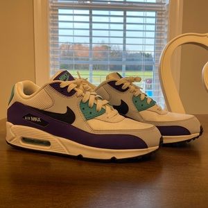 Nike AirMax 90 Essential Grape